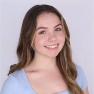 Sydney Loebach Headshot